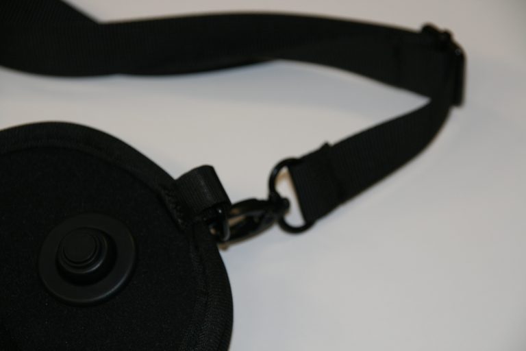 Strap bevestigd aan een Hoozy hoes